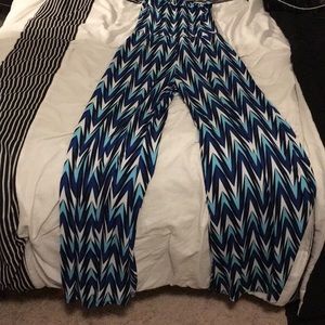 Blue and white strapless jumper